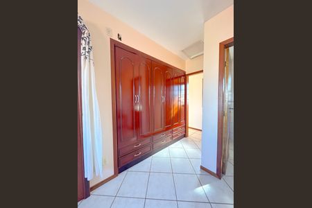 Casa para alugar com 200m², 3 quartos e 2 vagasSuíte 