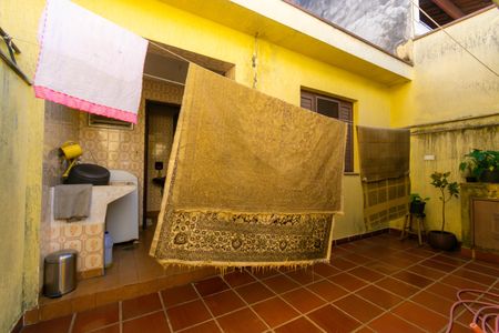 Casa à venda com 104m², 2 quartos e 2 vagas Casa à venda com 104m², 2 quartos e 2 vagasQuintal