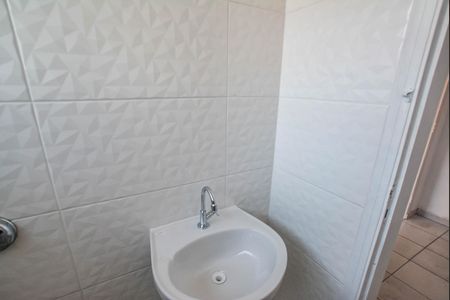 Studio para alugar com 25m², 1 quarto e sem vaga Studio para alugar com 25m², 1 quarto e sem vagaBanheiro
