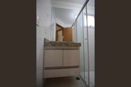Apartamento para alugar com 62m², 2 quartos e 2 vagasBanheiro Social