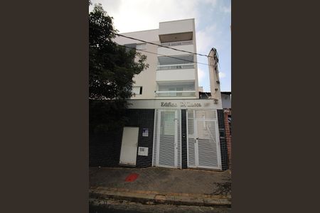Apartamento para alugar com 62m², 2 quartos e 2 vagasFachada