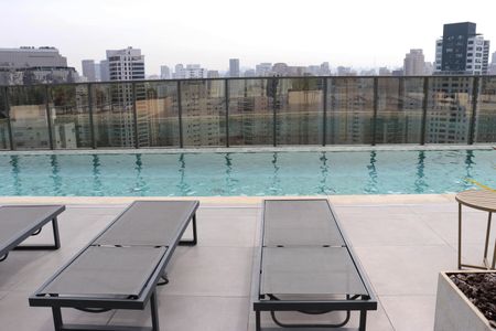Apartamento para alugar com 32m², 1 quarto e sem vagaÁrea comum - Piscina