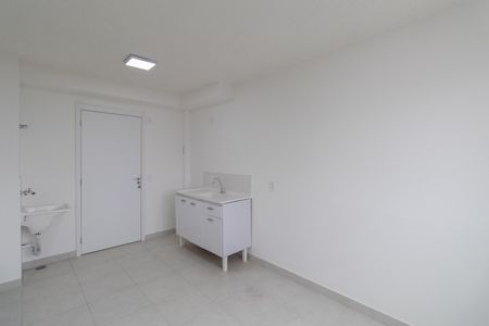 Apartamento para alugar com 32m², 2 quartos e sem vaga Apartamento para alugar com 32m², 2 quartos e sem vagaSala e Cozinha