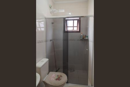 Casa à venda com 200m², 3 quartos e 4 vagas Casa à venda com 200m², 3 quartos e 4 vagasBanheiro Social