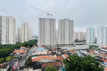 Apartamento à venda com 64m², 3 quartos e 1 vaga Apartamento à venda com 64m², 3 quartos e 1 vagaVista do Quarto 2
