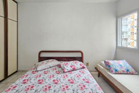 Apartamento para alugar com 106m², 3 quartos e 1 vagaQuarto 2