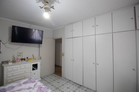 Casa à venda com 296m², 3 quartos e 3 vagas Casa à venda com 296m², 3 quartos e 3 vagasQuarto 2