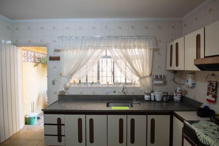 Casa à venda com 296m², 3 quartos e 3 vagas Casa à venda com 296m², 3 quartos e 3 vagasCozinha 1