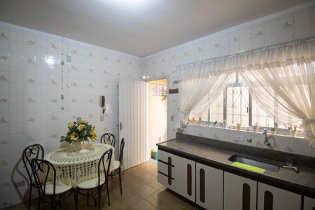 Casa à venda com 296m², 3 quartos e 3 vagas Casa à venda com 296m², 3 quartos e 3 vagasCozinha 1