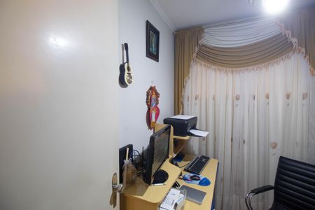 Casa à venda com 296m², 3 quartos e 3 vagas Casa à venda com 296m², 3 quartos e 3 vagasDepósito e Escritório