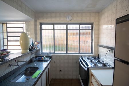 Casa à venda com 296m², 3 quartos e 3 vagas Casa à venda com 296m², 3 quartos e 3 vagasCozinha 2