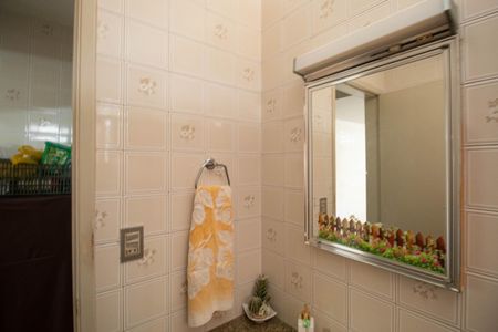 Casa à venda com 296m², 3 quartos e 3 vagas Casa à venda com 296m², 3 quartos e 3 vagasBanheiro 3