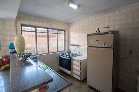 Casa à venda com 296m², 3 quartos e 3 vagas Casa à venda com 296m², 3 quartos e 3 vagasCozinha 2