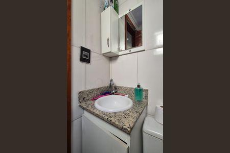 Apartamento para alugar com 49m², 2 quartos e 2 vagas Apartamento para alugar com 49m², 2 quartos e 2 vagasBanheiro