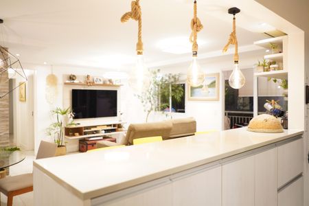 Apartamento à venda com 83m², 2 quartos e 2 vagasCozinha