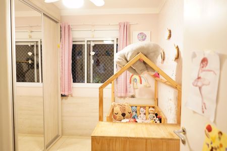 Apartamento à venda com 83m², 2 quartos e 2 vagasQuarto 