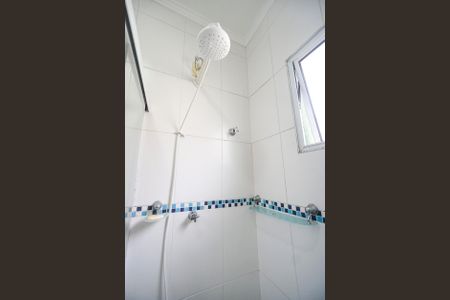 Casa à venda com 160m², 3 quartos e 2 vagas Casa à venda com 160m², 3 quartos e 2 vagasBanheiro da suíte 01