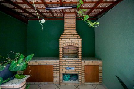 Casa à venda com 160m², 3 quartos e 2 vagas Casa à venda com 160m², 3 quartos e 2 vagasChurrasqueira