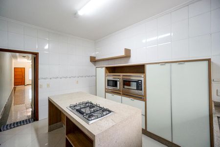 Casa à venda com 160m², 3 quartos e 2 vagas Casa à venda com 160m², 3 quartos e 2 vagasCozinha
