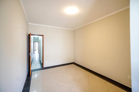 Casa à venda com 160m², 3 quartos e 2 vagas Casa à venda com 160m², 3 quartos e 2 vagasSuíte 01