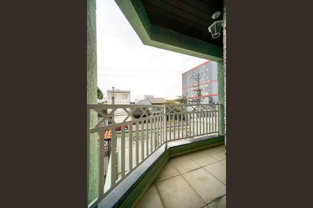 Casa à venda com 160m², 3 quartos e 2 vagas Casa à venda com 160m², 3 quartos e 2 vagasVaranda da suíte 03