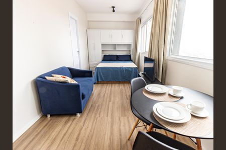Apartamento à venda com 26m², 1 quarto e sem vagaSala/Quarto