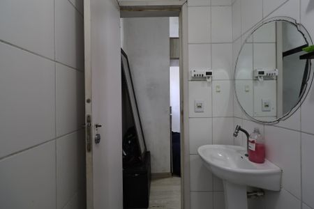 Apartamento à venda com 57m², 2 quartos e 2 vagasBanheiro da Suíte
