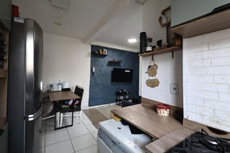 Apartamento à venda com 57m², 2 quartos e 2 vagasCozinha e Área de Serviço