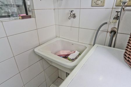 Apartamento à venda com 64m², 3 quartos e 1 vaga Apartamento à venda com 64m², 3 quartos e 1 vagaÁrea de Serviço