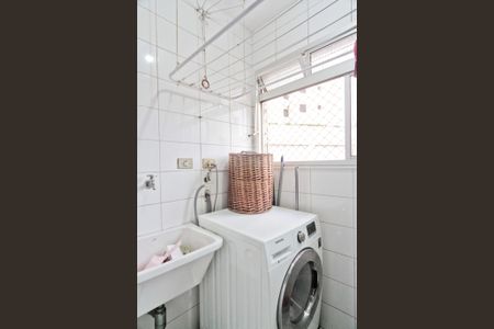 Apartamento à venda com 64m², 3 quartos e 1 vaga Apartamento à venda com 64m², 3 quartos e 1 vagaÁrea de Serviço