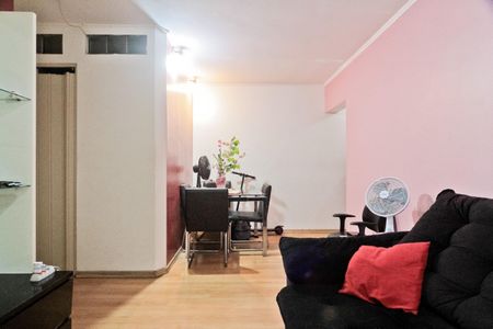 Apartamento à venda com 64m², 3 quartos e 1 vaga Apartamento à venda com 64m², 3 quartos e 1 vagaSala