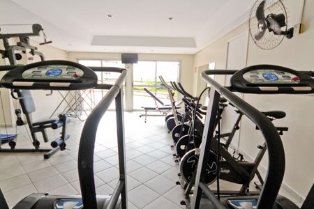 Apartamento à venda com 64m², 3 quartos e 1 vaga Apartamento à venda com 64m², 3 quartos e 1 vagaÁrea comum - Academia