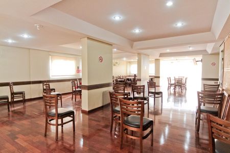 Apartamento à venda com 64m², 3 quartos e 1 vaga Apartamento à venda com 64m², 3 quartos e 1 vagaÁrea comum - Salão de festas