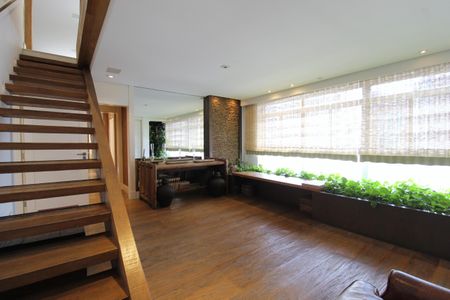 Sala 1 de apartamento à venda com 4 quartos, 400m² em Vila Nova Conceição, São Paulo