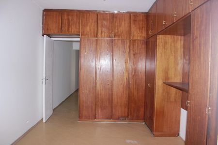 Casa à venda com 163m², 3 quartos e 2 vagasQuarto 1