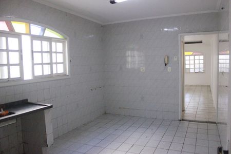Casa à venda com 163m², 3 quartos e 2 vagasCozinha