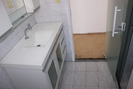 Casa à venda com 163m², 3 quartos e 2 vagasBanheiro social