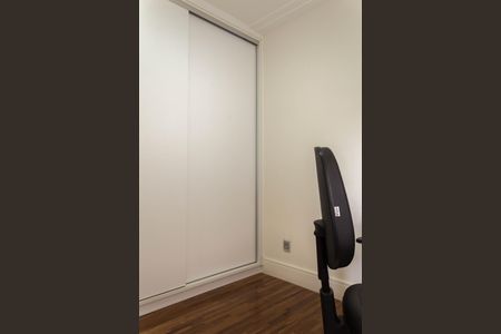 Apartamento à venda com 130m², 3 quartos e 2 vagasSuíte 2