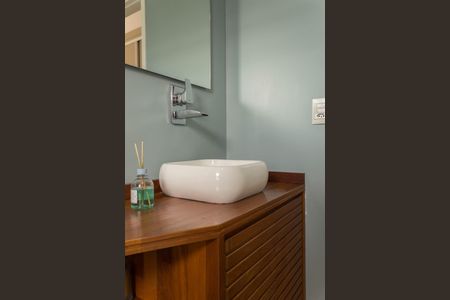 Apartamento à venda com 130m², 3 quartos e 2 vagasBanheiro da Suíte 1