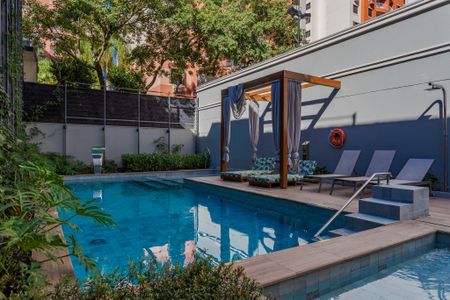 Apartamento à venda com 56m², 2 quartos e 1 vaga Apartamento à venda com 56m², 2 quartos e 1 vagaÁrea comum - Piscina