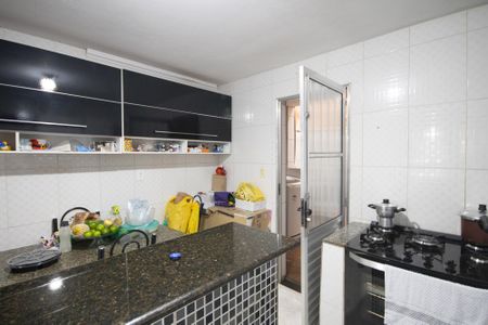 Casa à venda com 68m², 2 quartos e 1 vaga Casa à venda com 68m², 2 quartos e 1 vagaCozinha
