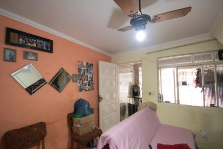 Casa à venda com 68m², 2 quartos e 1 vaga Casa à venda com 68m², 2 quartos e 1 vagaSala