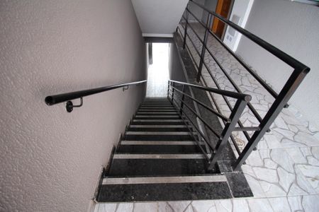 Apartamento para alugar com 41m², 1 quarto e sem vagaEscada