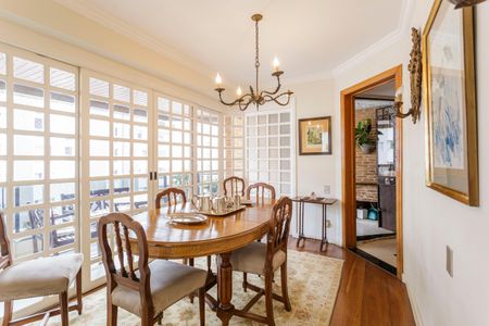 Apartamento à venda com 184m², 4 quartos e 3 vagasSala de Jantar