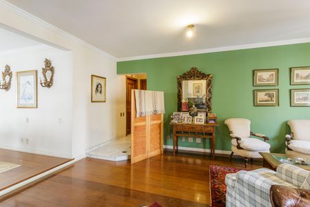 Apartamento à venda com 184m², 4 quartos e 3 vagasSala