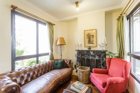 Apartamento à venda com 184m², 4 quartos e 3 vagasSala