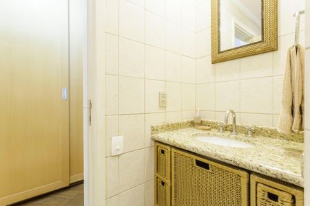 Apartamento à venda com 184m², 4 quartos e 3 vagasBanheiro Suíte 3