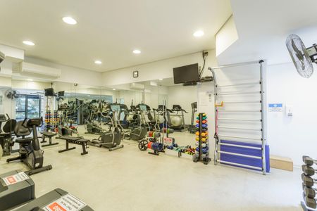 Apartamento à venda com 184m², 4 quartos e 3 vagasÁrea comum - Academia