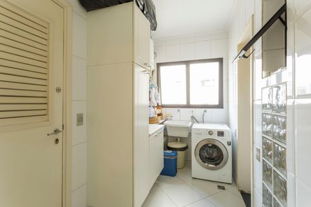 Apartamento à venda com 184m², 4 quartos e 3 vagasÁrea de Serviço