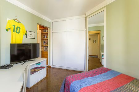 Apartamento à venda com 184m², 4 quartos e 3 vagasSuíte 2